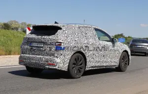 Skoda Elroq - Foto spia 16-05-2024 - 9