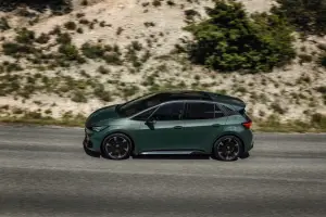 Cupra Born VZ - Foto dinamiche - 17