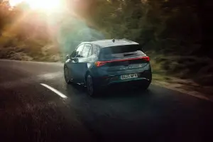 Cupra Born VZ - Foto dinamiche - 14