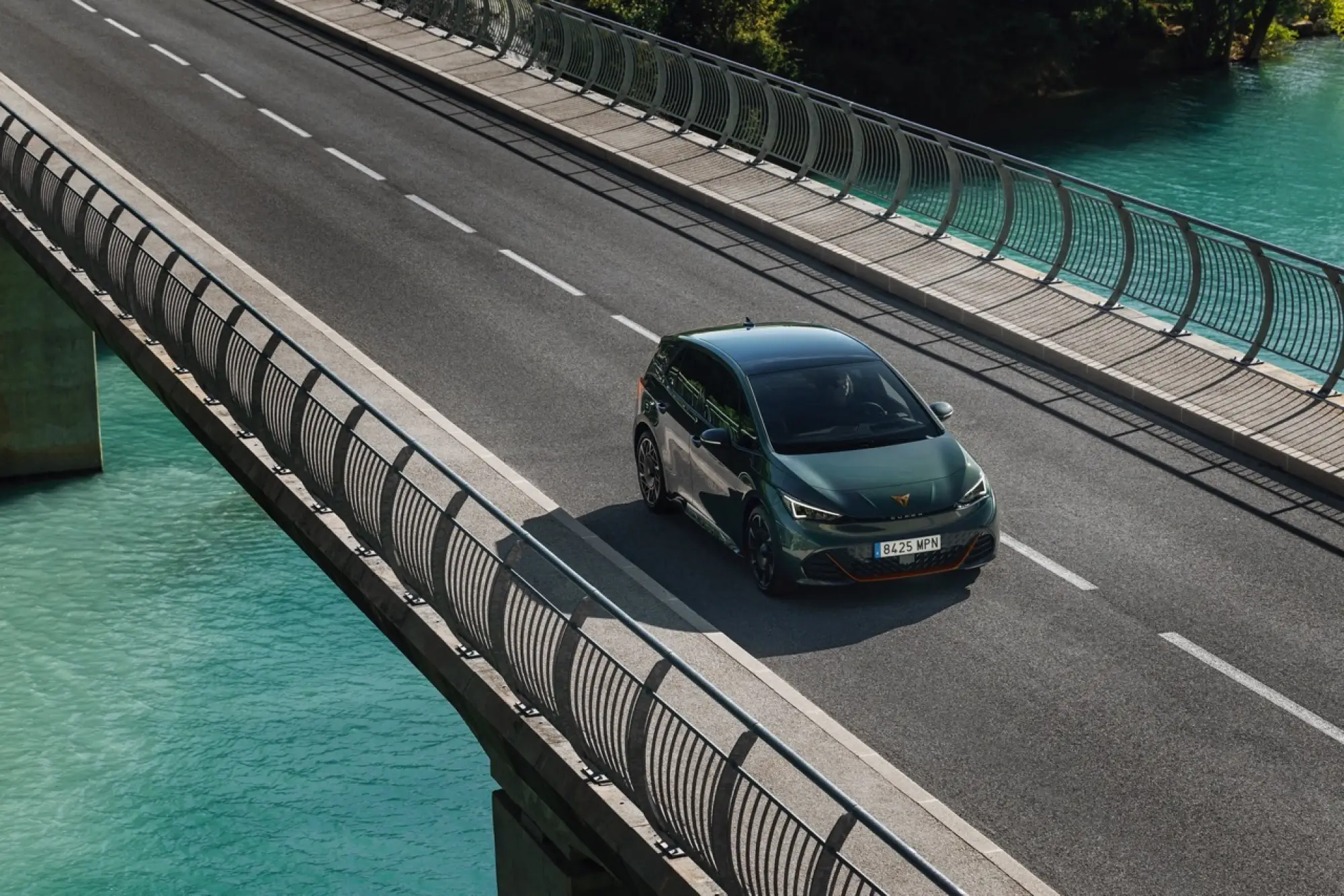 Cupra Born VZ - Foto dinamiche - 16