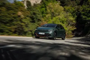 Cupra Born VZ - Foto dinamiche - 18