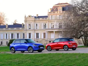 Suzuki Swift Hybrid 2024 - Porte aperte