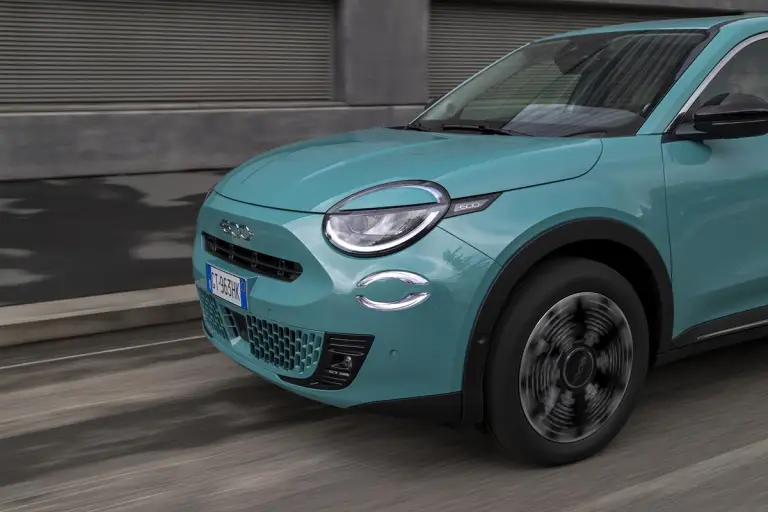 Fiat 600 Hybrid - 23