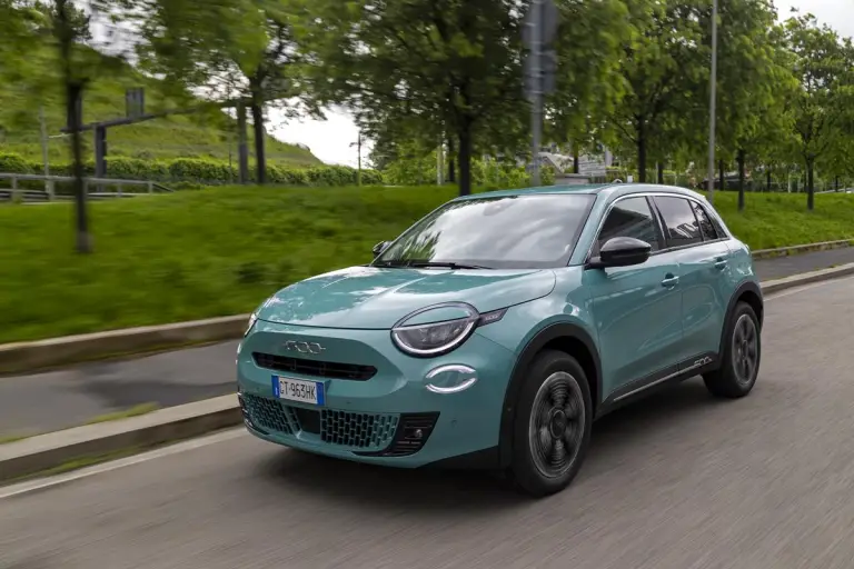 Fiat 600 Hybrid - 25