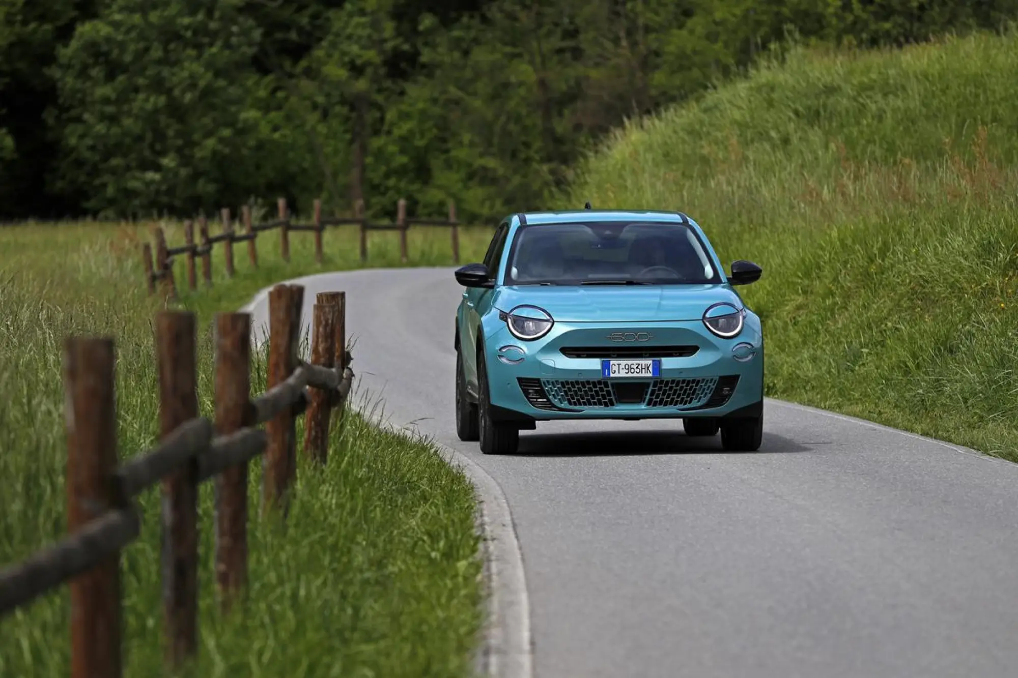 Fiat 600 Hybrid - 40