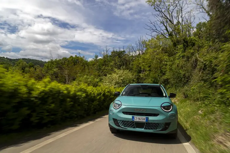 Fiat 600 Hybrid - 72