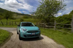 Fiat 600 Hybrid - 62
