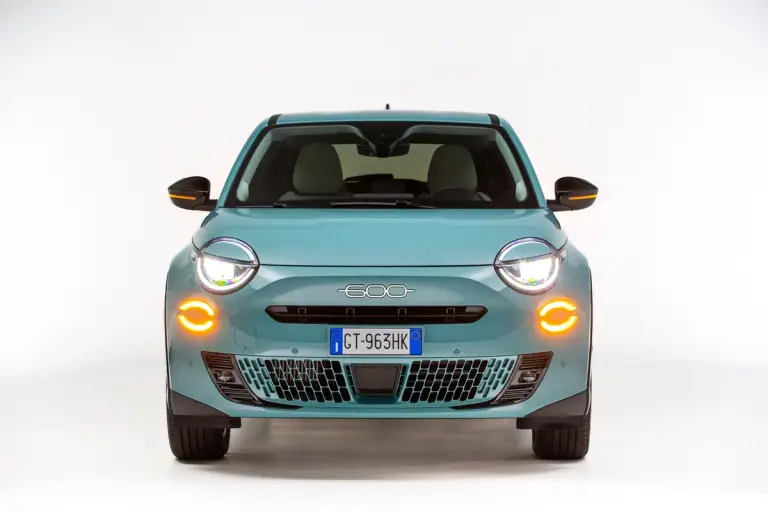 Fiat 600 Hybrid - 77