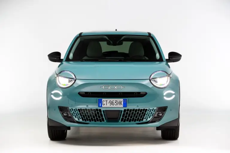 Fiat 600 Hybrid - 82