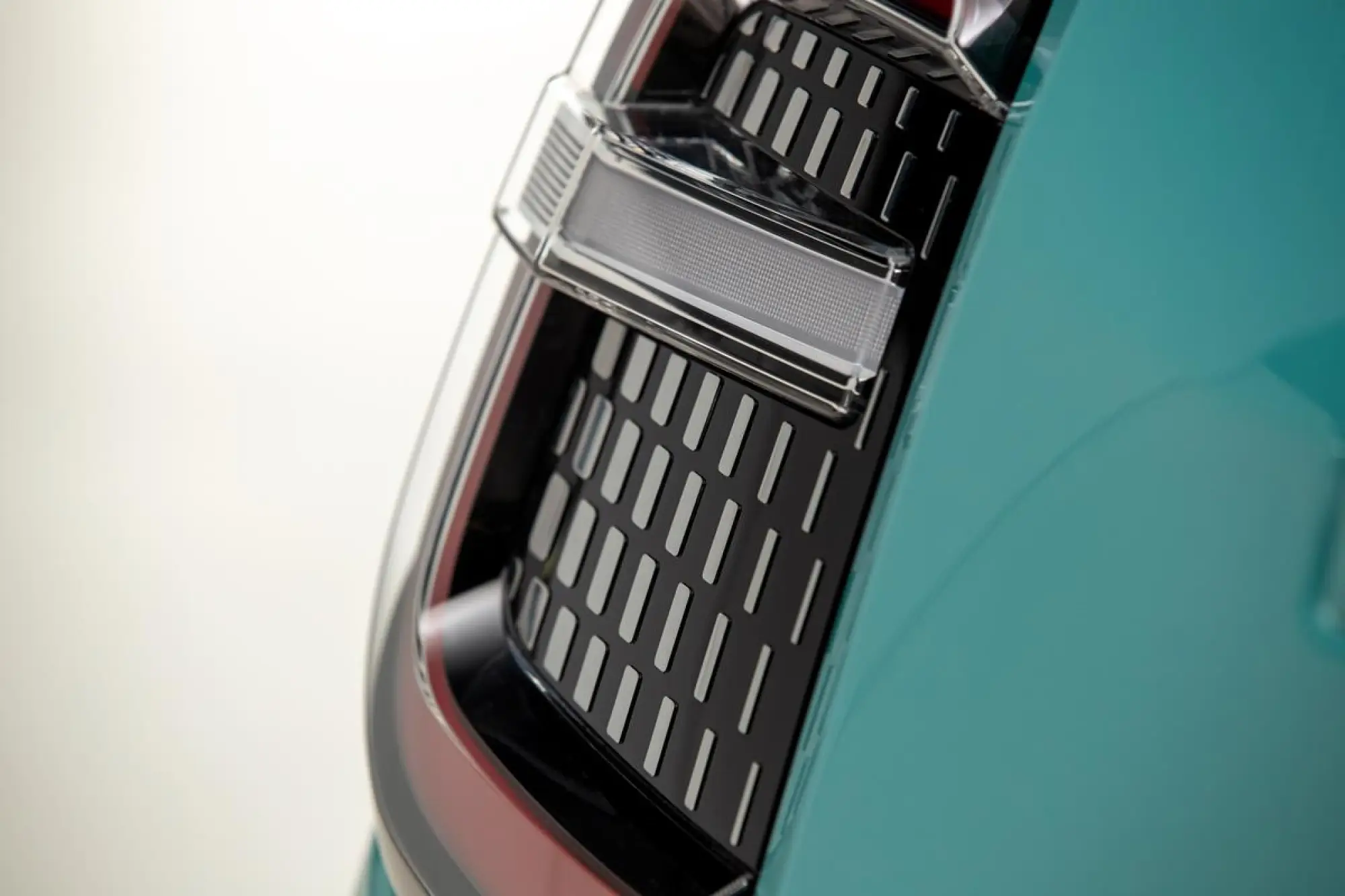 Fiat 600 Hybrid - 86
