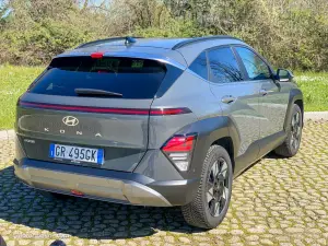 Hyundai Kona mild hybrid Class 2024 - CeC