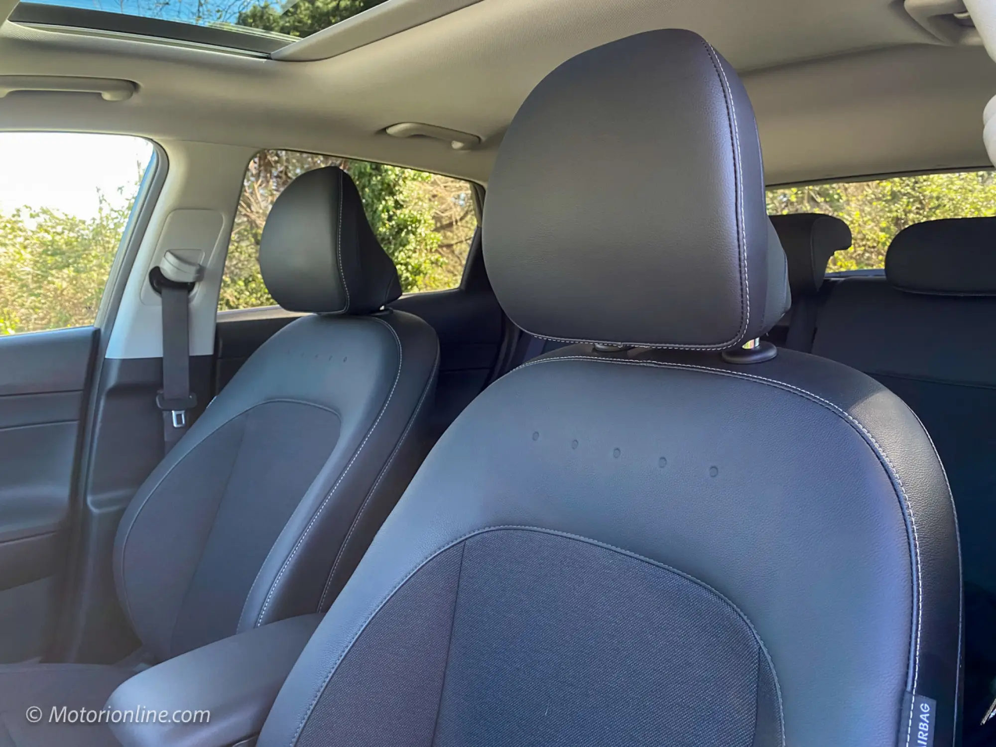 Hyundai Kona mild hybrid Class 2024 - CeC - 15