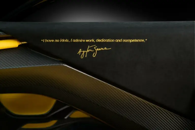 McLaren Senna - Livrea Ayrton Senna - 3