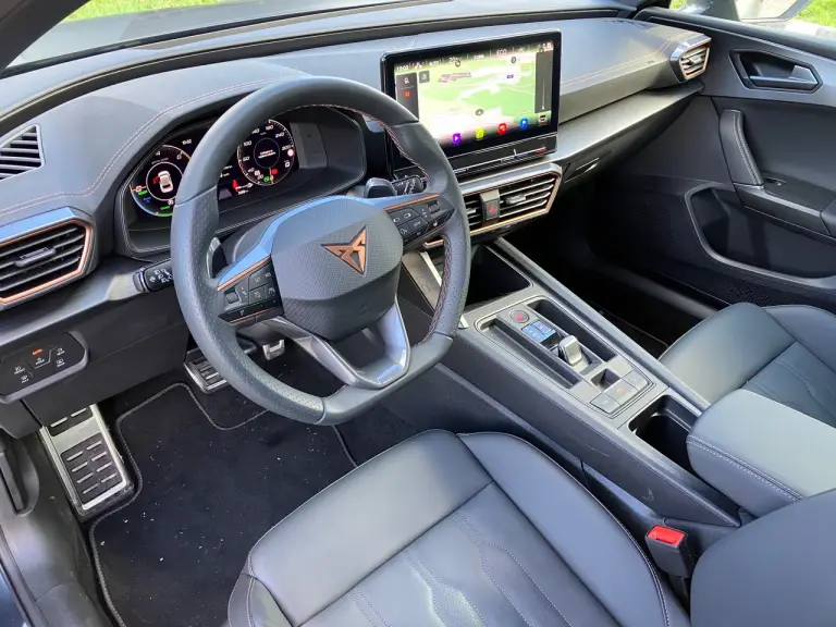 Cupra Leon PHEV 2024 - Come va - 16