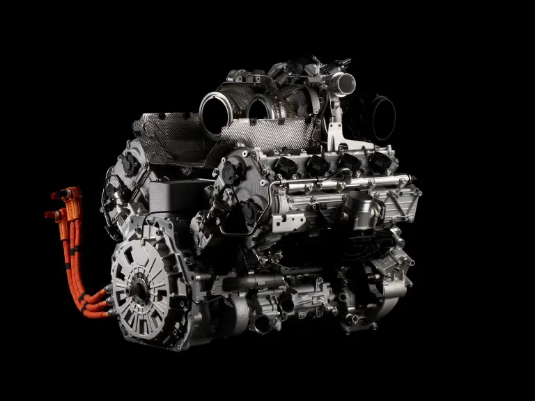 Lamborghini Twin-Turbo V8 - 6