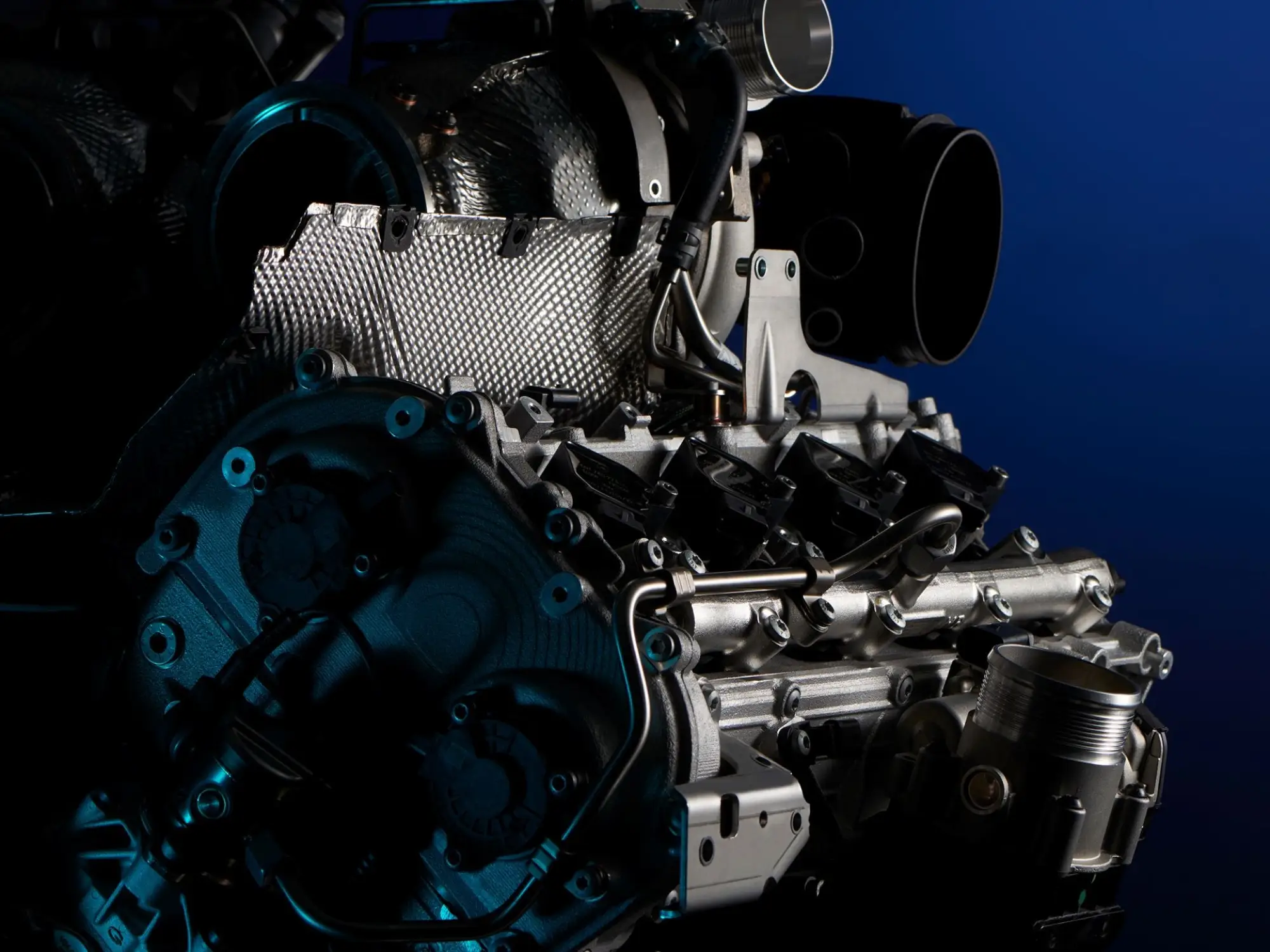 Lamborghini Twin-Turbo V8 - 4