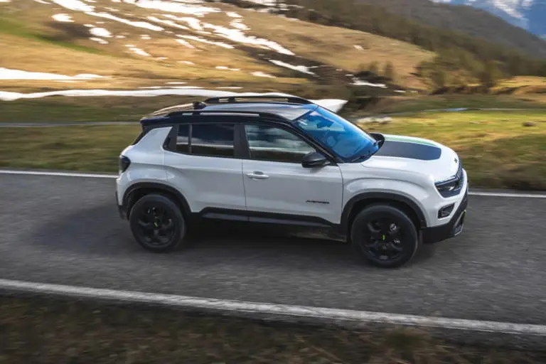 Jeep Avenger 4xe 2024 - 2