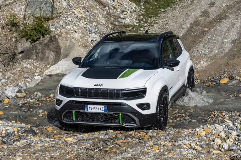 Jeep Avenger 4xe 2024 - 4