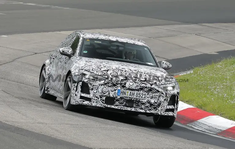 Audi RS5 2025 - Foto spia 23-05-2024 - 2
