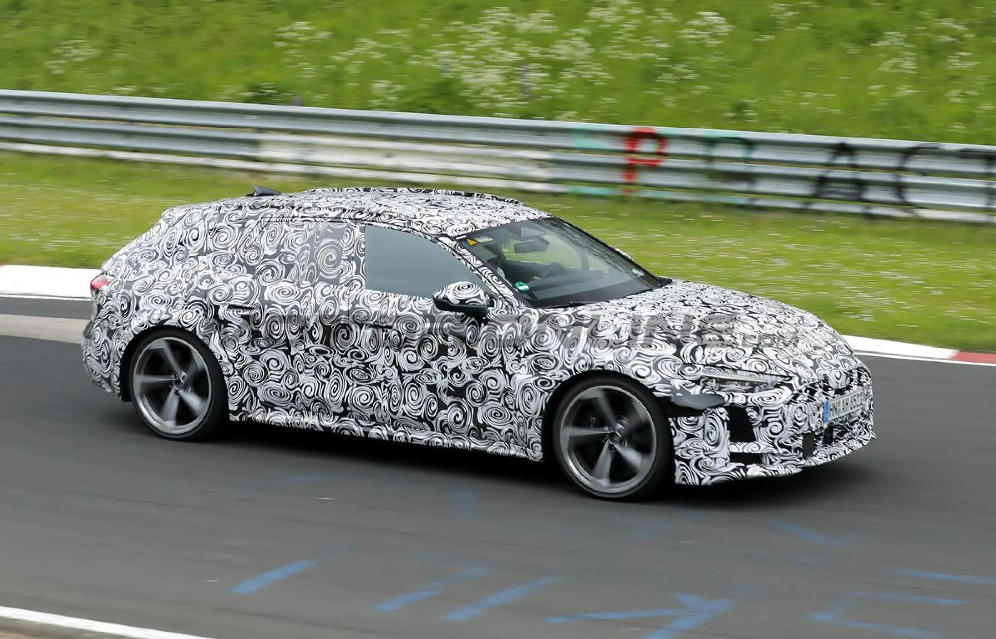 Audi RS5 2025 - Foto spia 23-05-2024 - 8