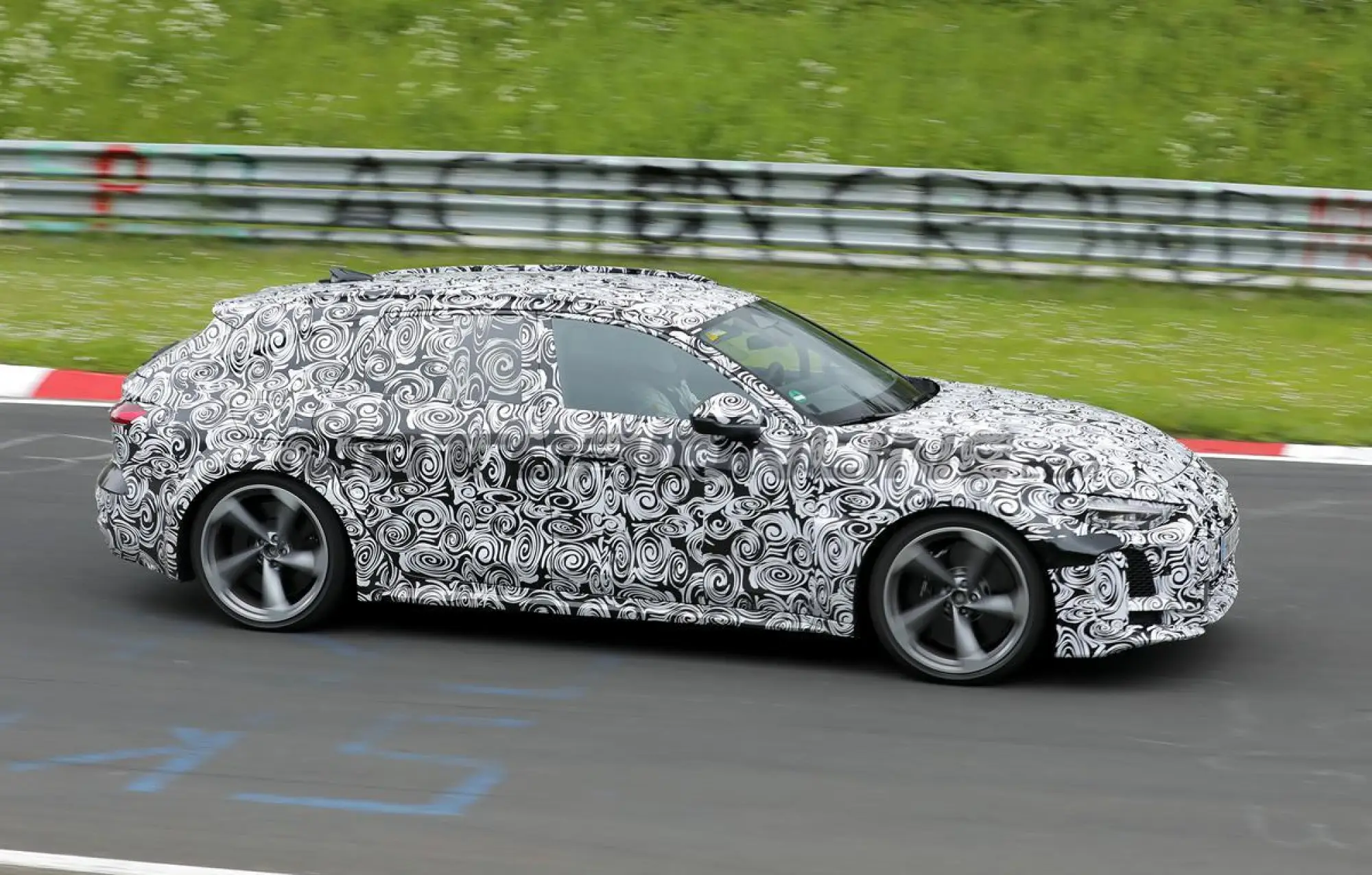 Audi RS5 2025 - Foto spia 23-05-2024 - 9