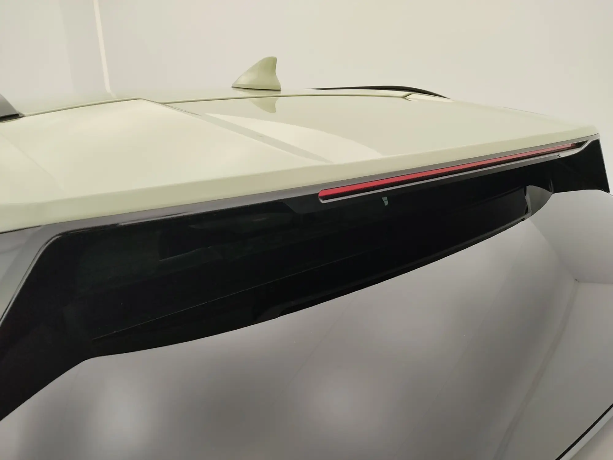 Kia EV3 - 15