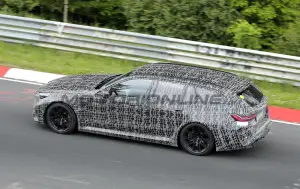 BMW M5 2025 - Foto spia 23-05-2024 - 13