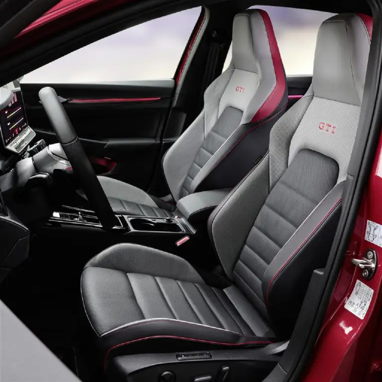 Nuova Volkswagen Golf GTI - 3
