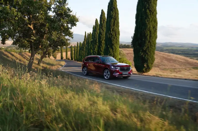 Mazda CX-80 2024 - Foto ufficiali - 4