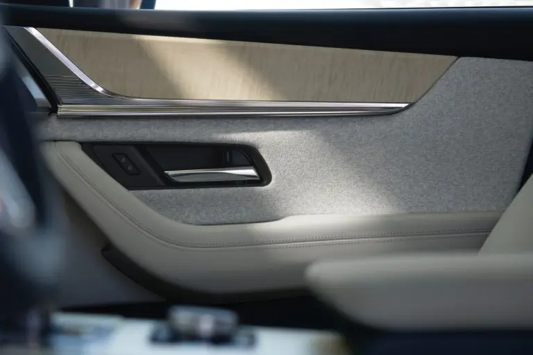 Mazda CX-80 2024 - Foto ufficiali - 21