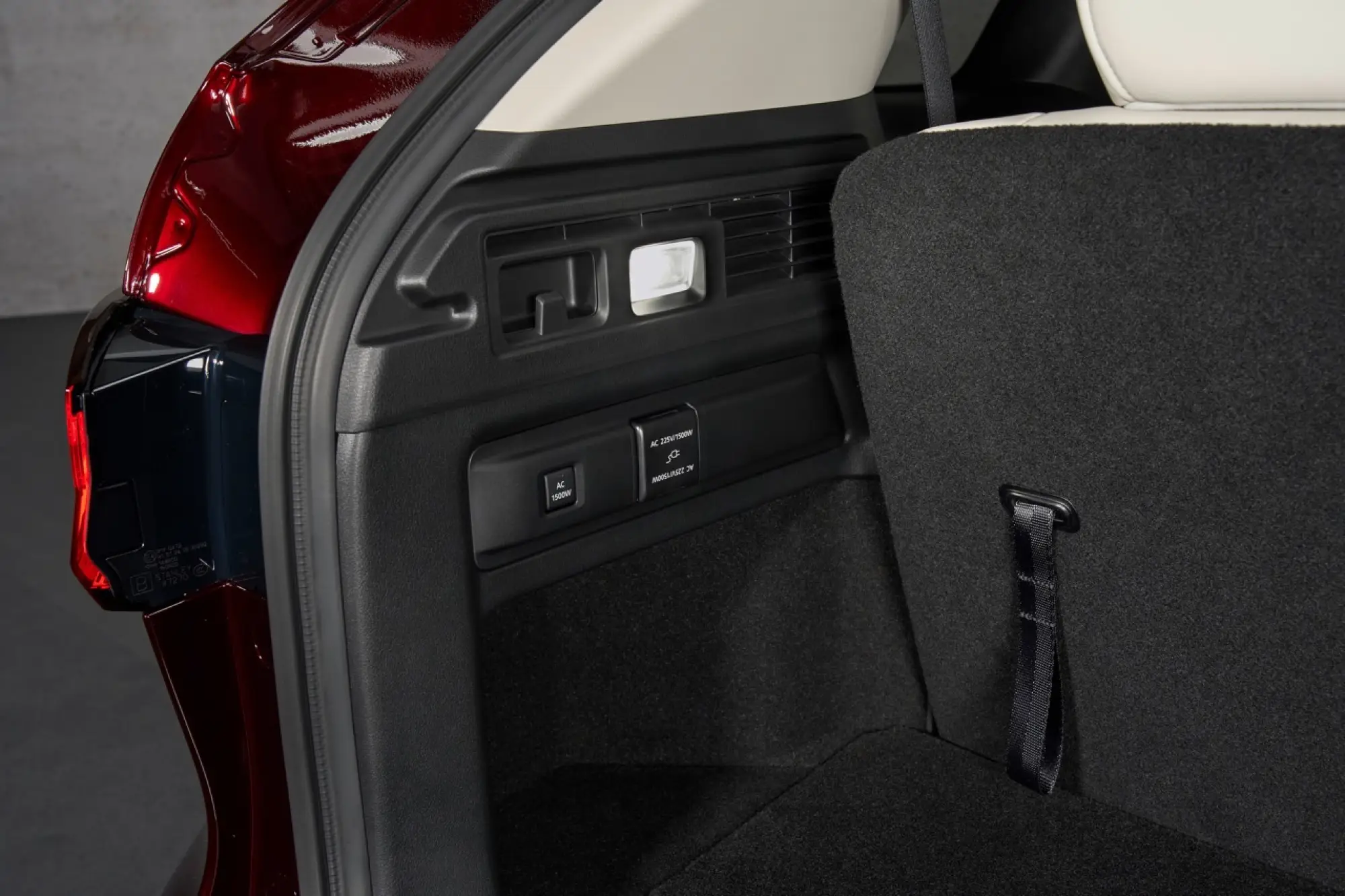 Mazda CX-80 2024 - Foto ufficiali - 67