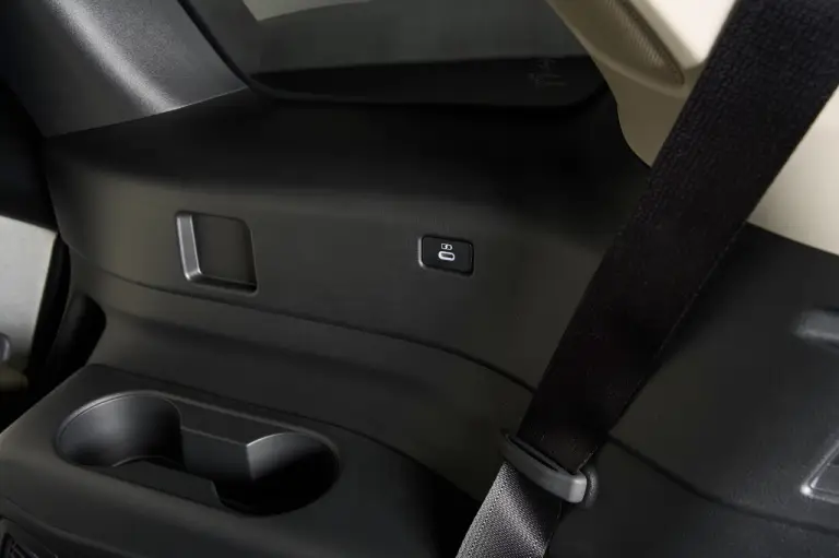 Mazda CX-80 2024 - Foto ufficiali - 68