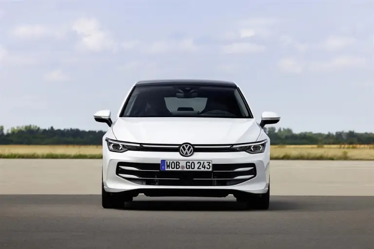 Nuove Volkswagen Golf eHybrid e GTE - 1