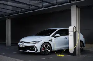 Nuove Volkswagen Golf eHybrid e GTE - 4