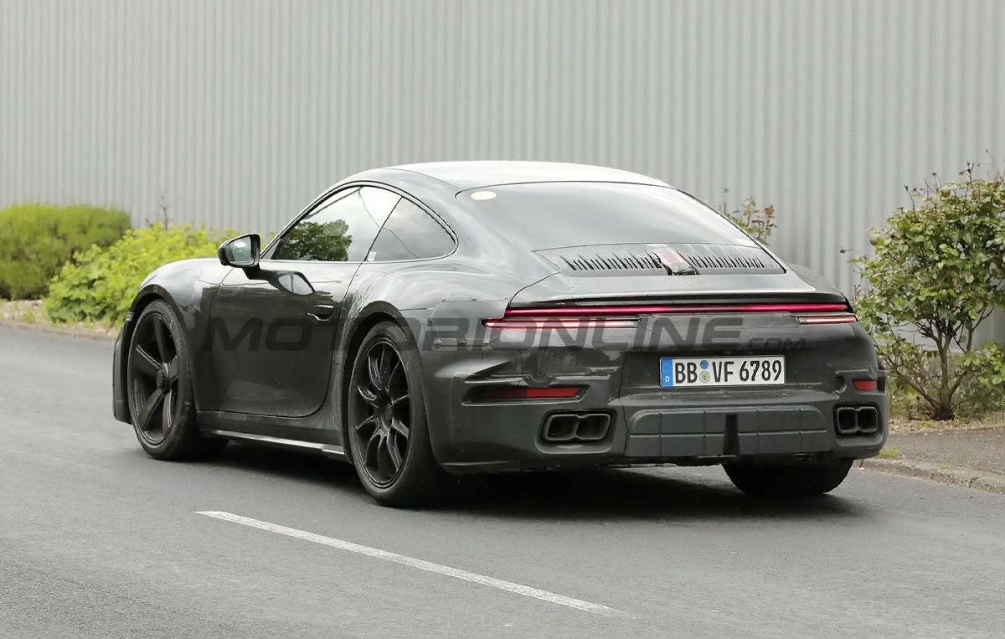 Porsche 911 Turbo Touring - Foto spia 29-05-2024 - 8
