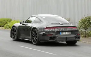 Porsche 911 Turbo Touring - Foto spia 29-05-2024 - 8