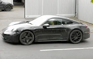 Porsche 911 Turbo Touring - Foto spia 29-05-2024 - 4