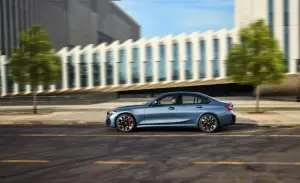 BMW Serie 3 2024 - 38
