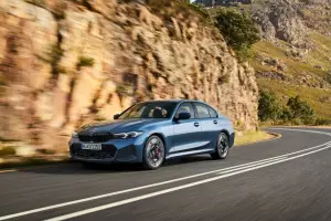 BMW Serie 3 2024 - 42