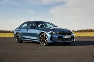 BMW Serie 3 2024 - 33