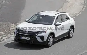 Volkswagen T-Roc 2025 - Foto spia 30-05-2024 - 14