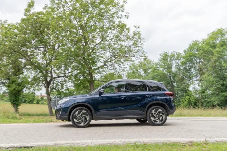 Suzuki Vitara Hybrid 2024 - 150