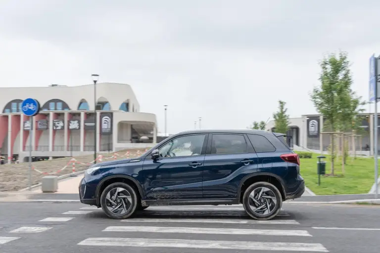 Suzuki Vitara Hybrid 2024 - 199