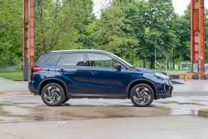 Suzuki Vitara Hybrid 2024 - 43
