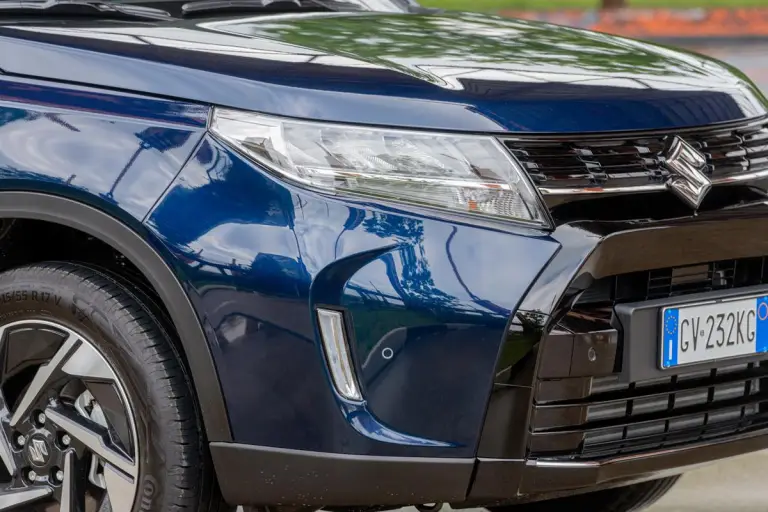 Suzuki Vitara Hybrid 2024 - 49