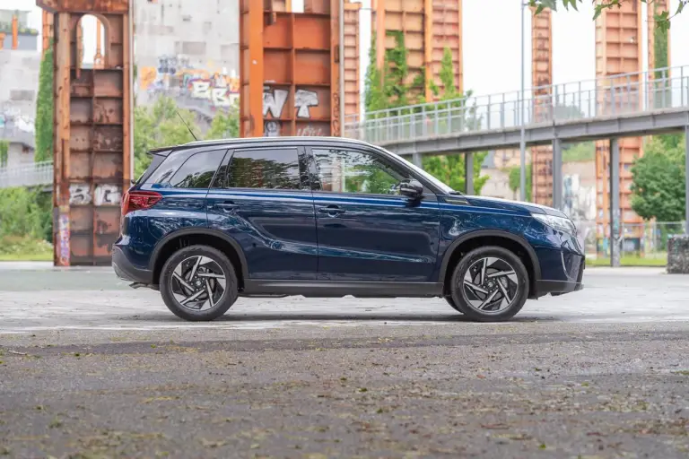 Suzuki Vitara Hybrid 2024 - 96