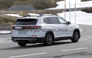 Volkswagen Atlas 2025 - Foto spia 30-05-2024
