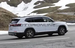 Volkswagen Atlas 2025 - Foto spia 30-05-2024