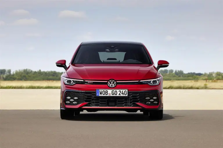 Volkswagen Golf GTI e GTI Clubsport - 1