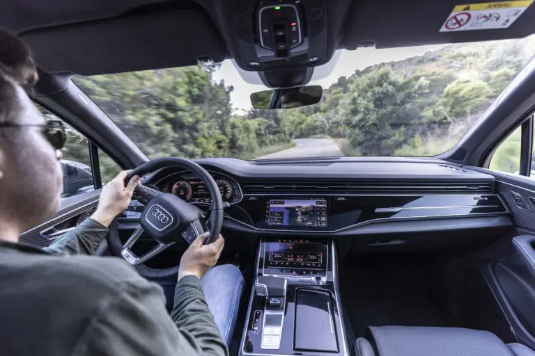 Audi Q7 2024 - 8